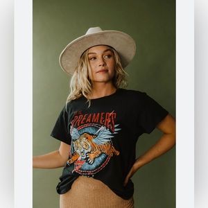 DAYDREAMER the dreamers graphic tee .